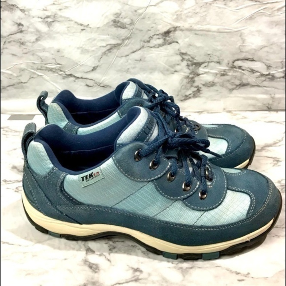 Women's L.L. Bean Hicking Shoes Blue Size 11